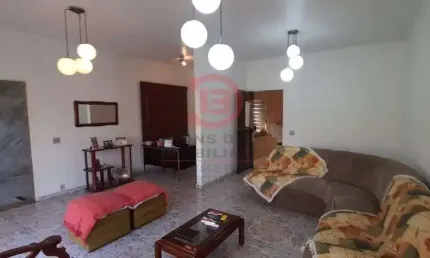 Casa terrea alto padrao 3 quartos (1suite) e 3 vagas de garagem - Vila Marieta