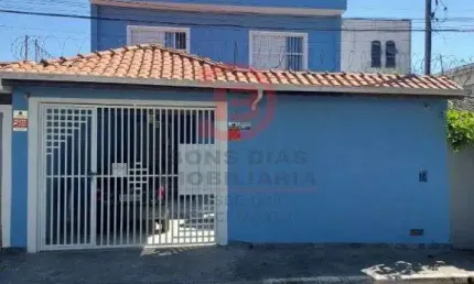 SOBRADO COM 3 QUARTOS E 4 VAGAS A VENDA NO BURGO/VILA RE