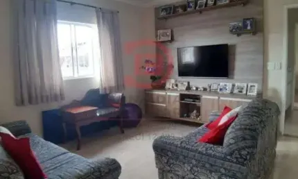 Casa Terrea 2 Dormitorios com Edicula e Quintal, 6 vagas, 215m