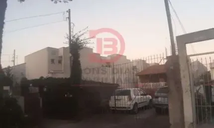 Casa terrea com 2 dormitorios, terreno 5x50 na vila re excelente localizacao