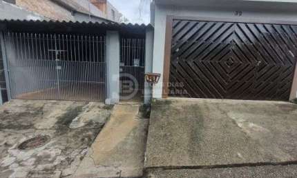 Casa a venda na Vila Re, Sao Paulo: 2 dormitorios e 3 vagas de garagem!