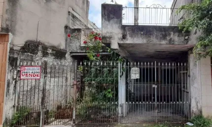 Imovel a venda com tres casas em terreno plano - Burgo Paulista