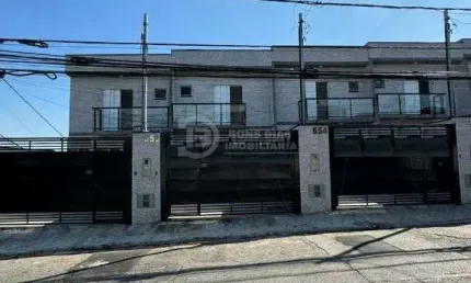 Sobrado a venda 2 suites e 2 vagas de garagem - Artur Alvim