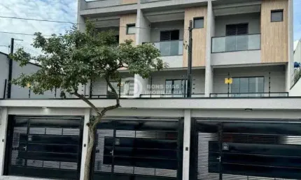 Sobrado NOVO - 3 quartos, 1 suite, 2 vagas, quintal - Jardim Nordeste