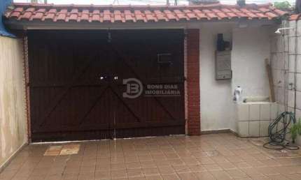 Casa a venda em Itanhaem, Jardim Suarao: 4 dormitorios, 2 banheiros, 2 vagas