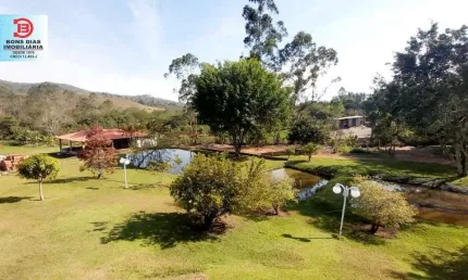 Sitio Canaa em Igarata/SP - 10 km da delegacia estrada de Terra