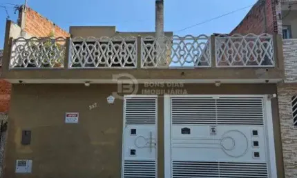 Casa a venda na Vila Helena, Sao Paulo - 3 dormitorios e edicula