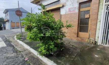 Sobrado de Luxo com 4 Dormitorios na Vila Re - Sao Paulo