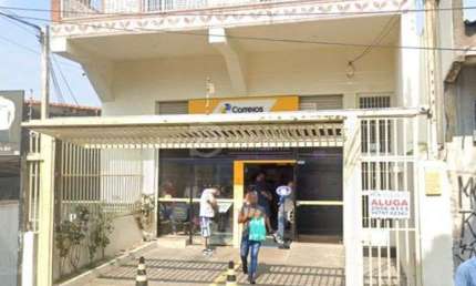 PREDIO COM SALAO E 2 APARTAMENTOS A VENDA EM ARTUR ALVIM/SP
