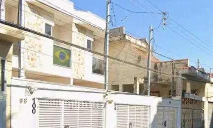 Sobrado a venda no Jardim Nordeste: 3 dormitorios, suite e quintal