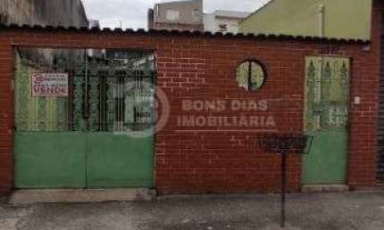 Casa Terrea de 4 Dormitorios com 4 Vagas de Garagem, Jardim Artur Alvim