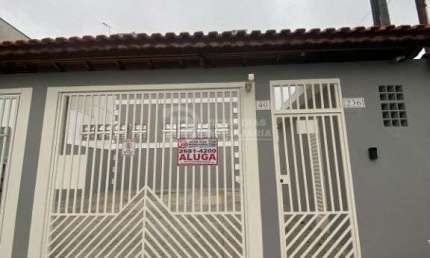 Casa para alugar na Vila Re, Sao Paulo - 1 dormitorio, perto do metro