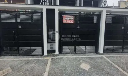 Charmoso Sobrado de 3 dormitorios na Vila Re - Sao Paulo!