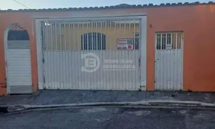Casas Terrea para Venda em Artur Alvim, 300 mts com 5 Dormitorios, 3 Vagas