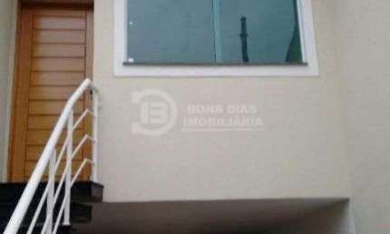 Sobrado a venda - 3 suites e 3 vagas de garagem - Vila Re