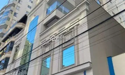 Oportunidade de apartamento de 3 Suítes a 2 quadras do Mar em Meia Praia Itapema SC