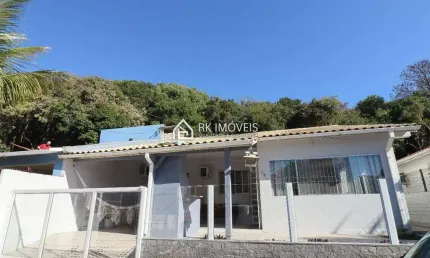 Casa para aluguel, 3 quartos, 1 suíte, 1 vaga, Ingleses do Rio Vermelho - Florianópolis/SC