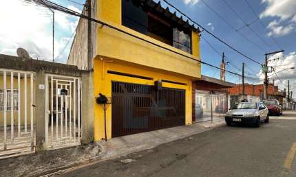 Sobrado para Venda em Suzano, Jardim Leblon, 3 dormitórios, 2 banheiros, 2 vagas