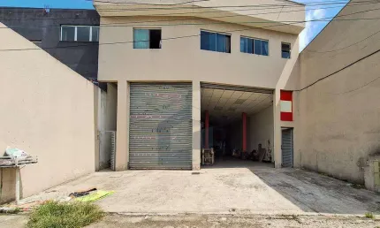 Salão Comercial para Locação em Suzano, Centro, 2 banheiros