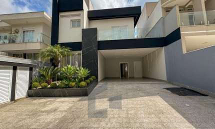 Casa em Condomínio para Venda em Mogi das Cruzes, Parque Residencial Itapeti, 4 dormitórios, 4 suítes, 6 banheiros, 4 vagas