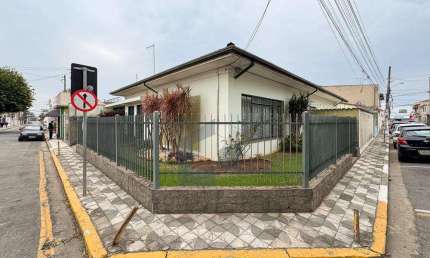 Casa para Venda em Suzano, Centro, 2 dormitórios, 1 suíte, 3 banheiros, 5 vagas