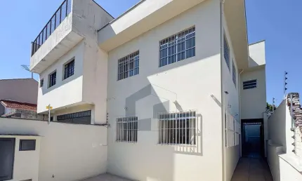 Comercial para Venda em Suzano, Vila Adelino, 4 banheiros, 2 vagas
