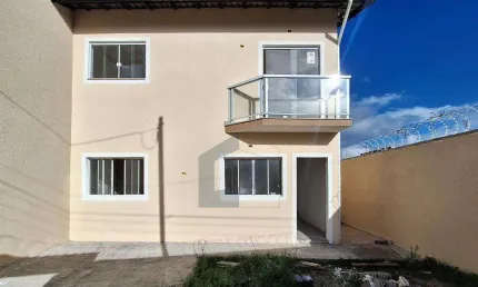Sobrado para Venda em Itaquaquecetuba, Parque Residencial Marengo, 2 dormitórios, 2 banheiros, 2 vagas