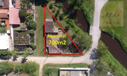 Casa com 3 quartos à venda, 309 m² por R$ 350.000 - Balneário Viareggio - Ilha Comprida/SP