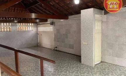 Casa com 4 quartos à venda, 200 m² por R$ 535.000 - Vila Cascatinha - São Vicente/SP