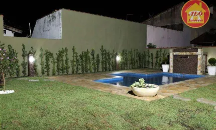Casa isolada com 3 quartos à venda, 120 m² por R$ 950.000 - Jardim California - Itanhaém/SP