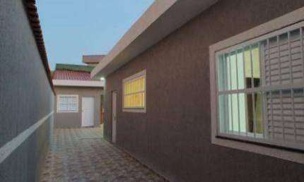 Casa com 3 quartos à venda, 185 m² por R$ 750.000 - Caiçara - Praia Grande/SP