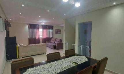 Casa com 3 dormitórios à venda, 176 m² por R$ 720.000,00 - Centro - São Vicente/SP