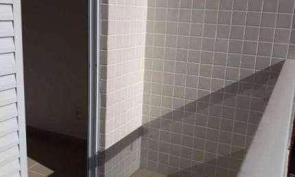 Sobrado com 2 quartos  à venda, 54 m² por R$ 245.000 - Jardim Melvi - Praia Grande/SP