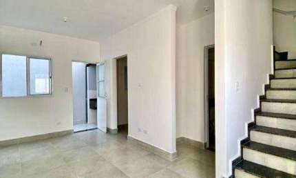 Sobrado com 2 quartos à venda, 45 m² por R$ 280.000 - Parque Bitaru - São Vicente/SP