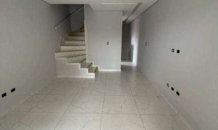 Sobrado duplex com 2 quartos à venda, 84 m² por R$ 350.000 - Maracanã - Praia Grande/SP