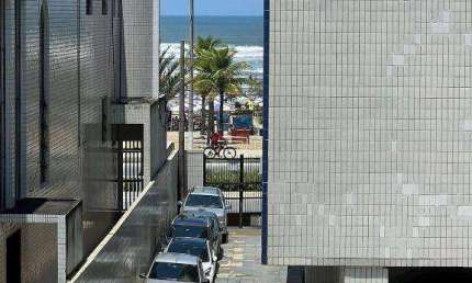 Kitnet com 1 quarto à venda, 29 m² por R$ 220.000 - Boqueirão - Praia Grande/SP