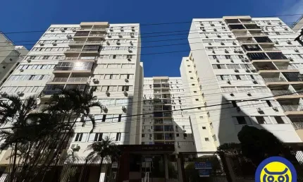 Apartamento com 3 dormitórios à venda com 97 m² no centro de Florianópolis
