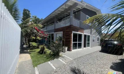 Casa com 3 quartos à venda na Rua Girassol, Ubatuba, São Francisco do Sul