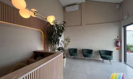 Sala comercial para alugar na R. Celso Oliveira, Centro, São Francisco do Sul