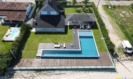 Casa com 4 dormitórios à venda, 211 m² por R$ 17.000.000,00 - Capri - São Francisco do Sul/SC