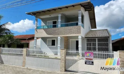 Casa com 4 quartos à venda na Rua Aurora, Ubatuba, São Francisco do Sul