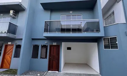 Casa com 3 quartos à venda na Rua Vereador Ruth Nobrega Martinez, São José do Acaraí, São Francisco do Sul