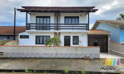 Casa com 4 quartos à venda na Rua Felipe Musse, Ubatuba, São Francisco do Sul