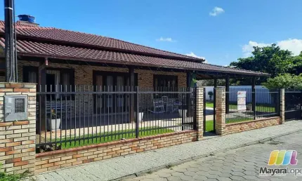 Casa com 6 quartos à venda na Rua Itapiranga, Ubatuba, São Francisco do Sul