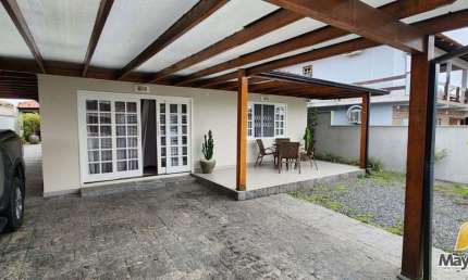 Casa com 4 quartos à venda na Rua Aguas De Chapeco, Ubatuba, São Francisco do Sul
