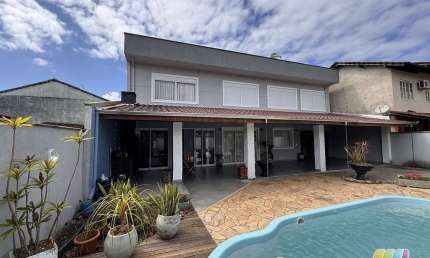 Casa com 2 quartos para alugar na Rua Fabricio Maia Moreira, São José do Acaraí, São Francisco do Sul