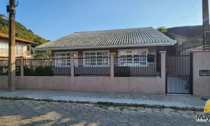 Casa com 4 quartos à venda na Rua La Paz, Itaguaçu, São Francisco do Sul