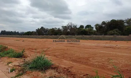 Terreno à venda na Avenida Reynaldo de Porcari, Medeiros, Jundiaí