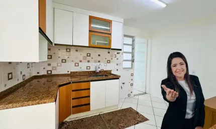 Apartamento com 3 quartos à venda na Rua Renato Ramos da Silva, 284, Barreiros, São José, 105 m2 por R$ 530.000