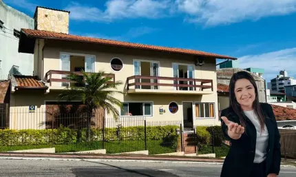 Casa com 3 quartos à venda na Avenida Atlântica, 982, Jardim Atlântico, Florianópolis, 208 m2 por R$ 990.000